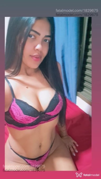Acompanhante mulher morena (o) de olhos pretos em Uberlândia - Bia castro