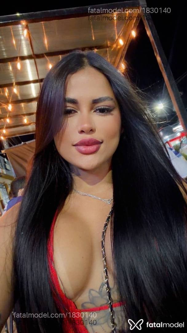 Acompanhante mulher morena (o) de olhos castanhos - Samantha Gutierrez