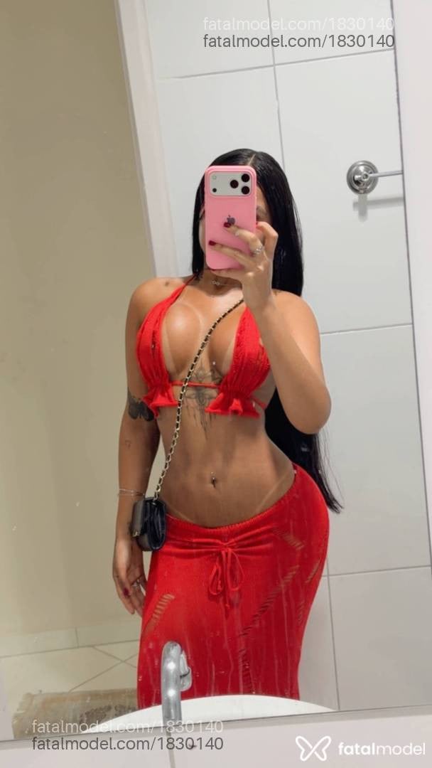 Acompanhante mulher morena (o) de olhos castanhos - Samantha Gutierrez