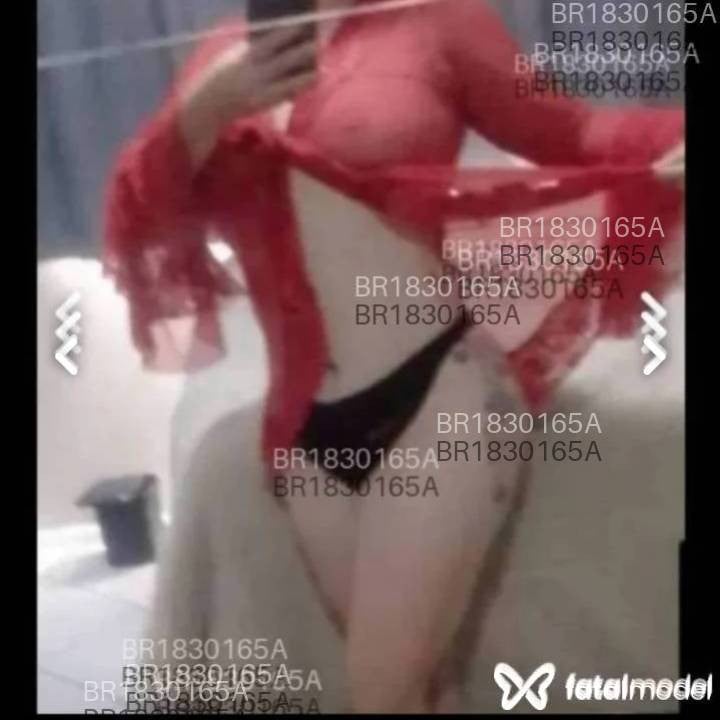 Acompanhante mulher loira (o) de olhos castanhos em Timbó Acompanhante mulher loira (o) de olhos castanhos em Timbó - Julia