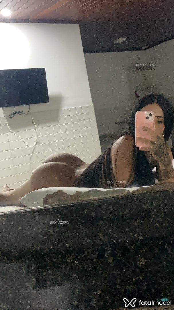 Acompanhante travesti morena (o) de olhos castanhos em Vitória de Santo Antão Acompanhante travesti morena (o) de olhos castanhos em Vitória de Santo Antão - Danielly Silva