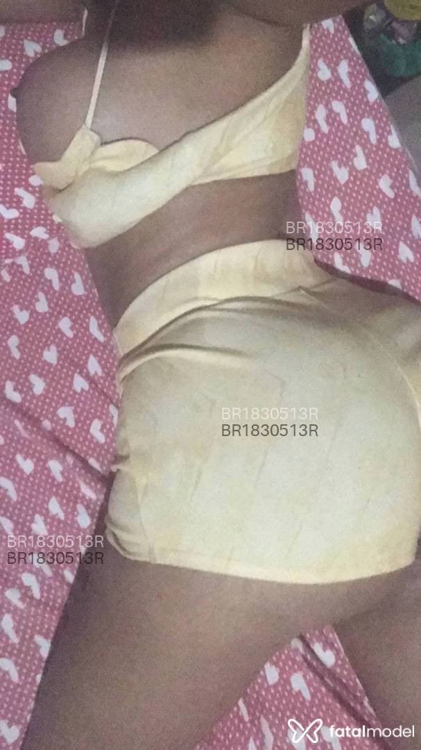 Acompanhante mulher trans com cabelo castanho de olhos castanhos em Cassilândia - Fernanda tavares