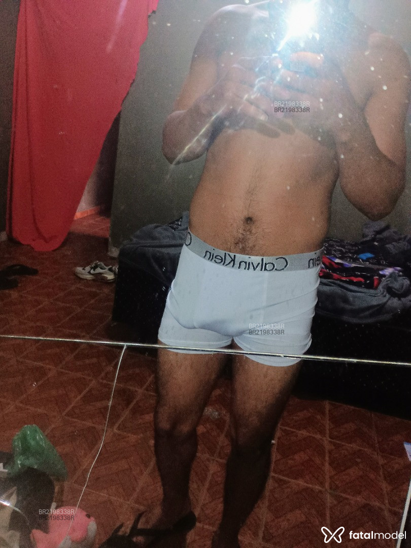 Acompanhante homem morena (o) de olhos pretos em Santo André Acompanhante homem morena (o) de olhos pretos em Santo André - Leandro