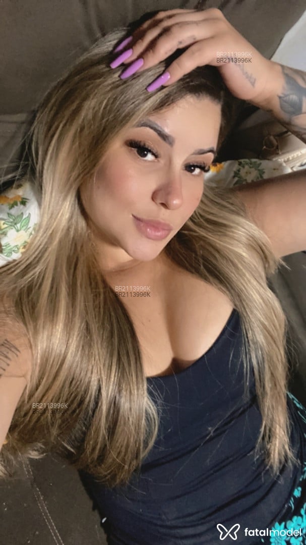 Acompanhante mulher loira (o) de olhos castanhos em Paranaguá - Kaly Lima