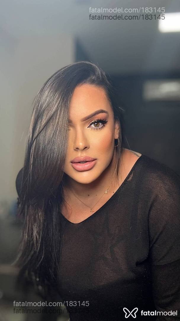 Acompanhante travesti loira (o) de olhos mel - Dany Viana