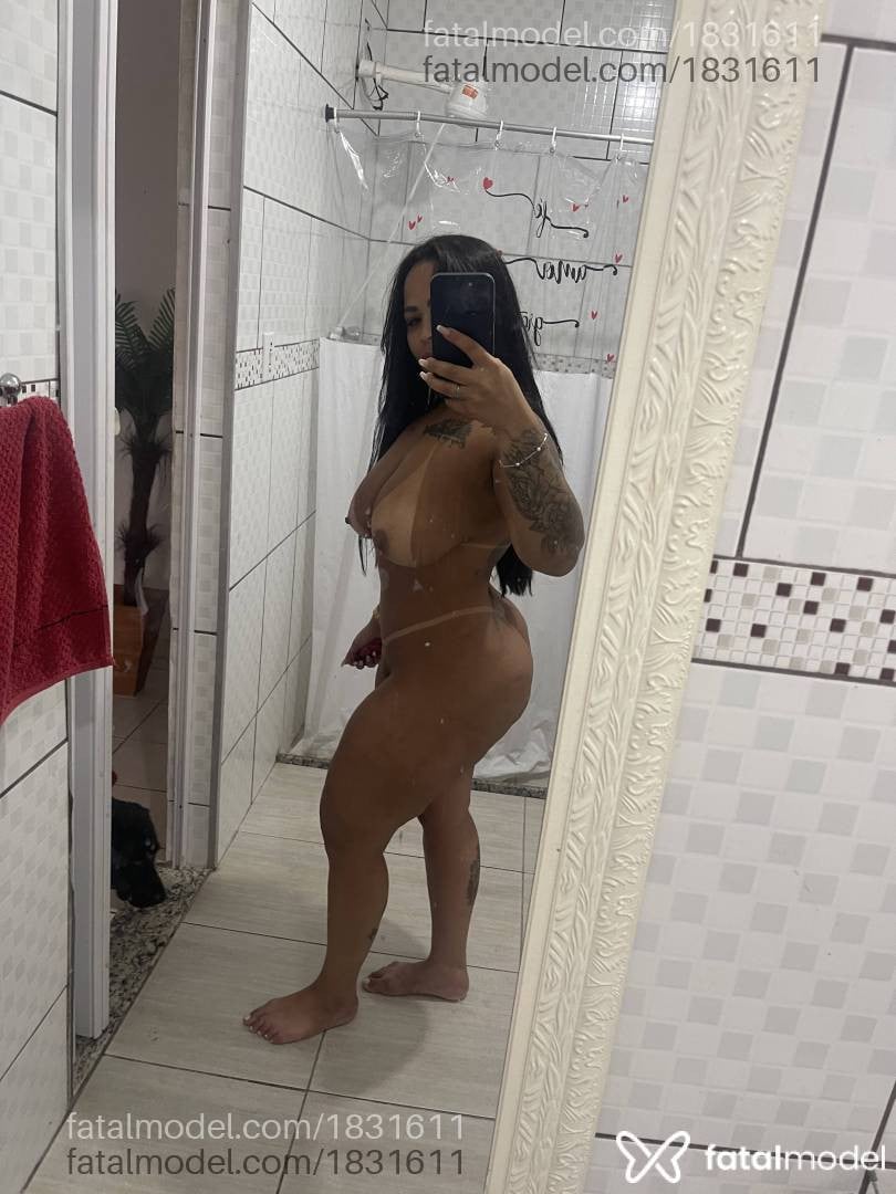 Acompanhante mulher morena (o) de olhos castanhos em Nova Friburgo - Nicole