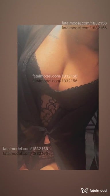 Acompanhante mulher morena (o) de olhos castanhos em Pelotas - Kakah