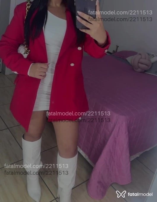 Acompanhante mulher com cabelo castanho de olhos castanhos em São Paulo Acompanhante mulher com cabelo castanho de olhos castanhos em São Paulo - Lua Ferrari
