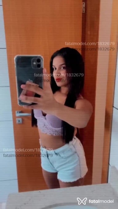 Acompanhante mulher com cabelo castanho de olhos castanhos em Franca Acompanhante mulher com cabelo castanho de olhos castanhos em Franca - Isabelly Snake