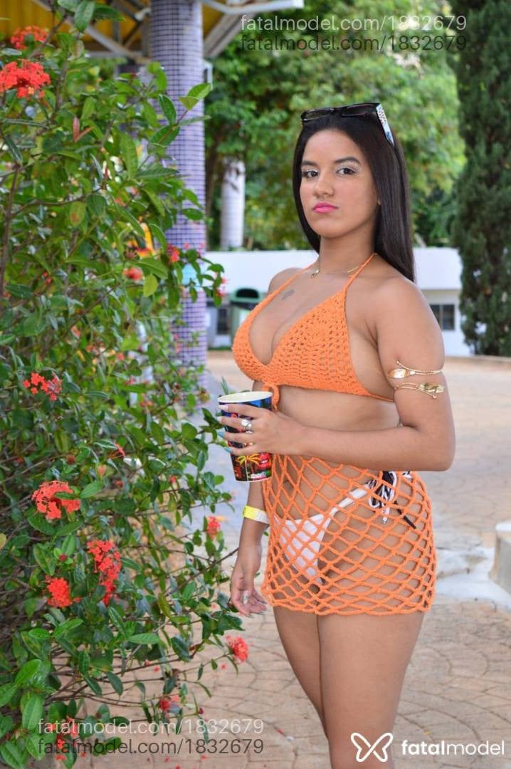 Acompanhante mulher com cabelo castanho de olhos castanhos em Franca Acompanhante mulher com cabelo castanho de olhos castanhos em Franca - Isabelly Snake