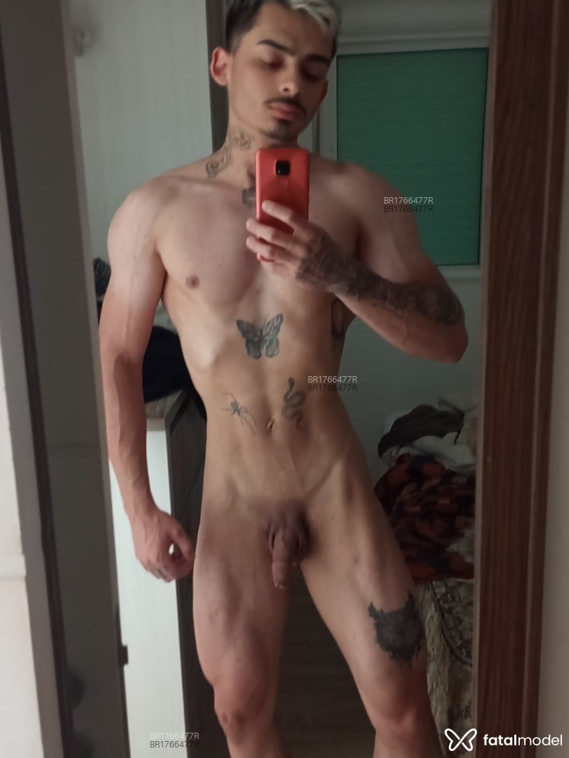 Acompanhante homem morena (o) de olhos castanhos - Bruno Henrique