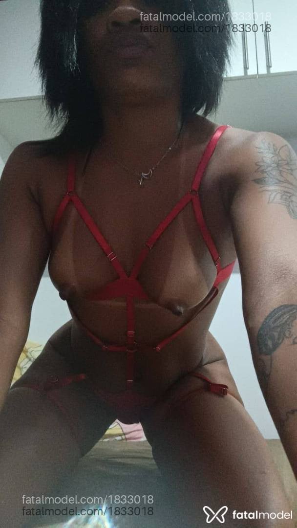Acompanhante mulher morena (o) de olhos castanhos - Mel Vianna