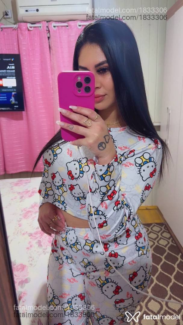 Acompanhante mulher morena (o) de olhos mel - Bruna