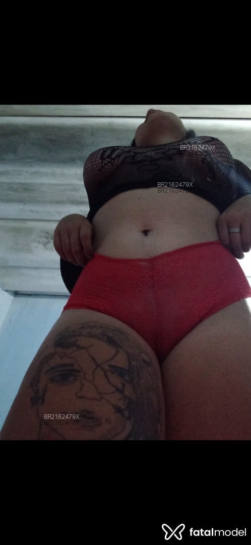 Acompanhante mulher ruiva (o) de olhos castanhos em Virtual Acompanhante mulher ruiva (o) de olhos castanhos em Virtual - Rafaella