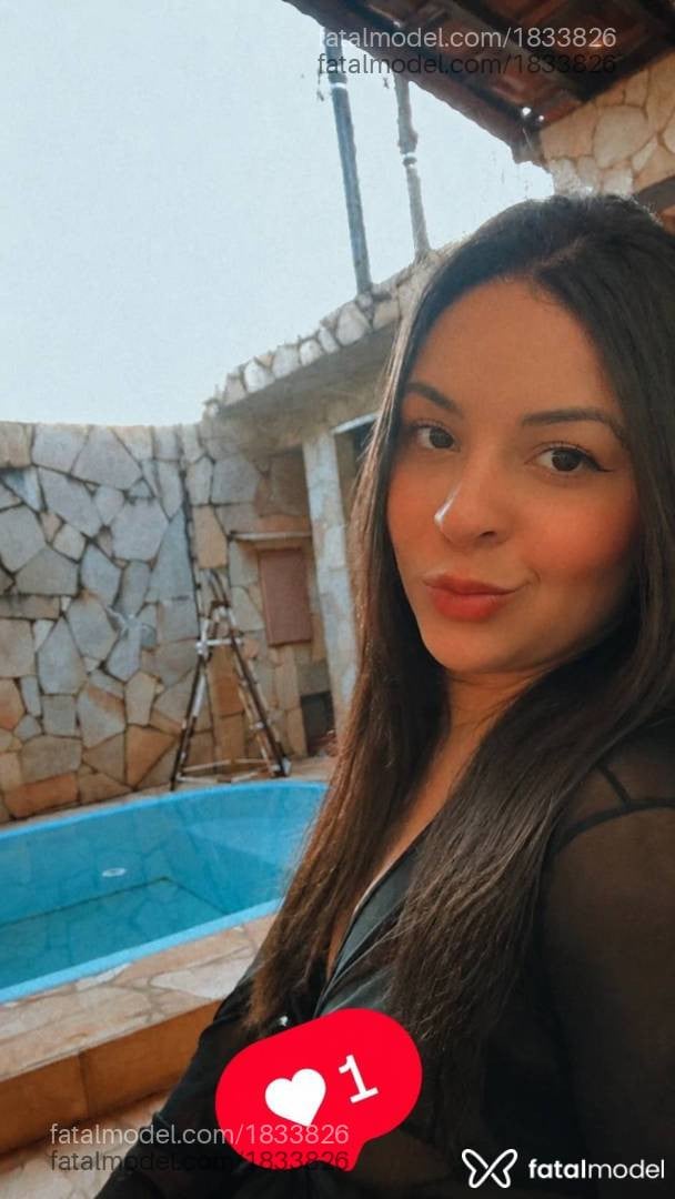 Acompanhante mulher morena (o) de olhos castanhos em Registro - Lis