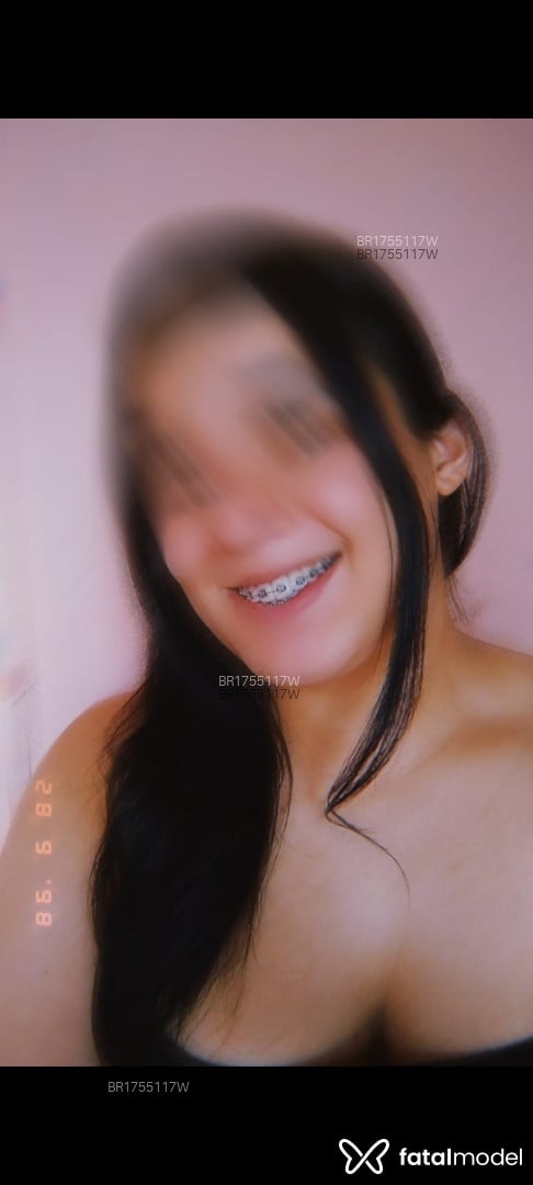 Acompanhante mulher morena (o) de olhos castanhos em São Paulo Acompanhante mulher morena (o) de olhos castanhos em São Paulo - Brenda