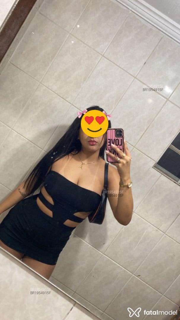 Acompanhante mulher morena (o) de olhos pretos em Tremembé Acompanhante mulher morena (o) de olhos pretos em Tremembé - Flávia