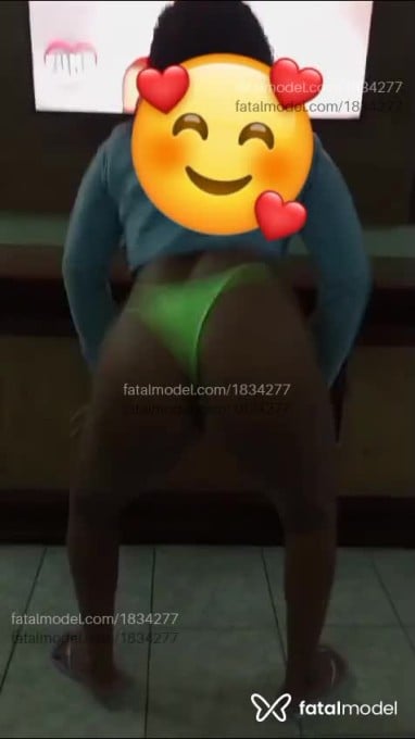 Acompanhante mulher morena (o) de olhos castanhos em Macaé - Paola