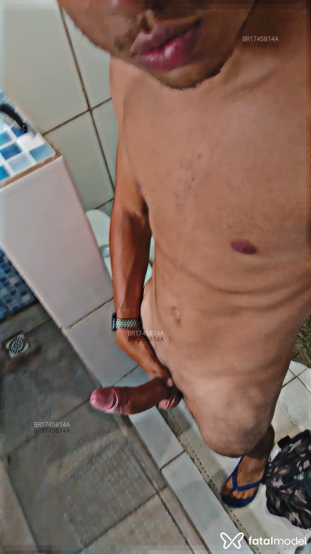 Acompanhante homem com cabelo castanho de olhos castanhos em Passo Fundo Acompanhante homem com cabelo castanho de olhos castanhos em Passo Fundo - Robson Silva