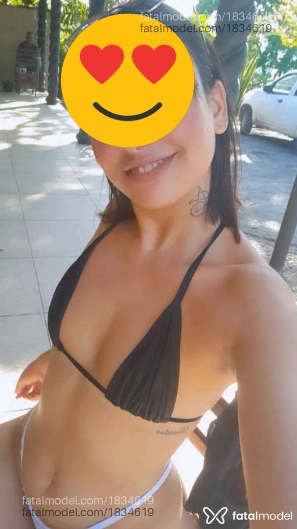 Acompanhante mulher morena (o) de olhos pretos - Kay