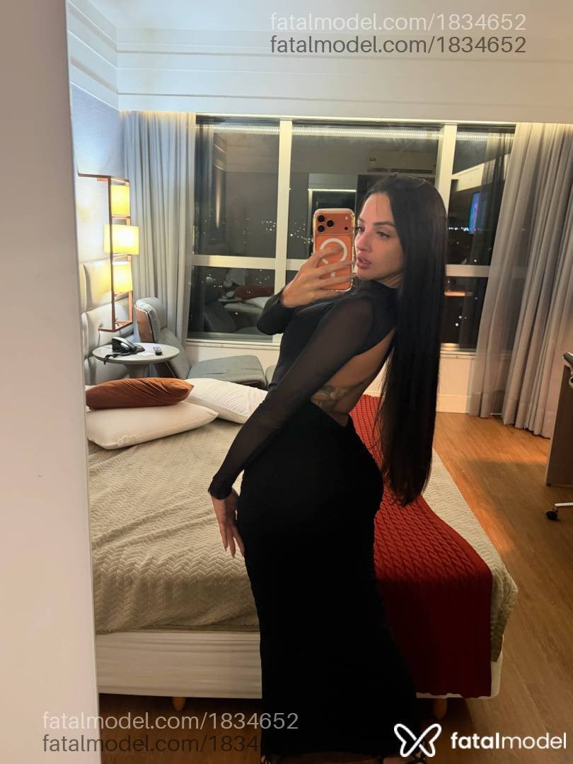 Acompanhante mulher com cabelo castanho de olhos mel em Belo Horizonte - Luana Garcia