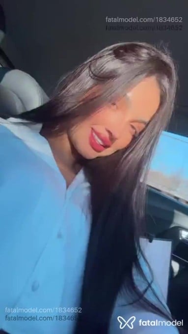 Acompanhante mulher com cabelo castanho de olhos mel em Belo Horizonte - Luana Garcia