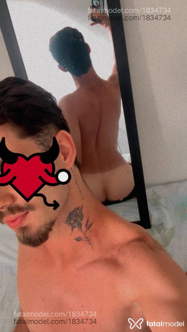 Acompanhante homem com cabelo castanho de olhos castanhos - Kayky Couto