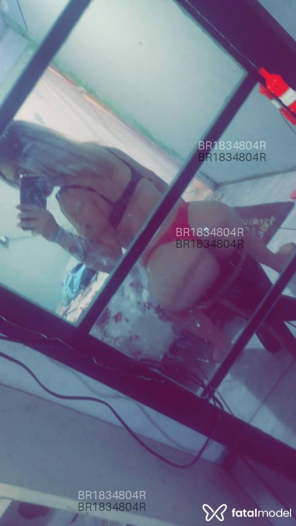 Acompanhante mulher loira (o) de olhos castanhos em Chapecó - Usurpadora