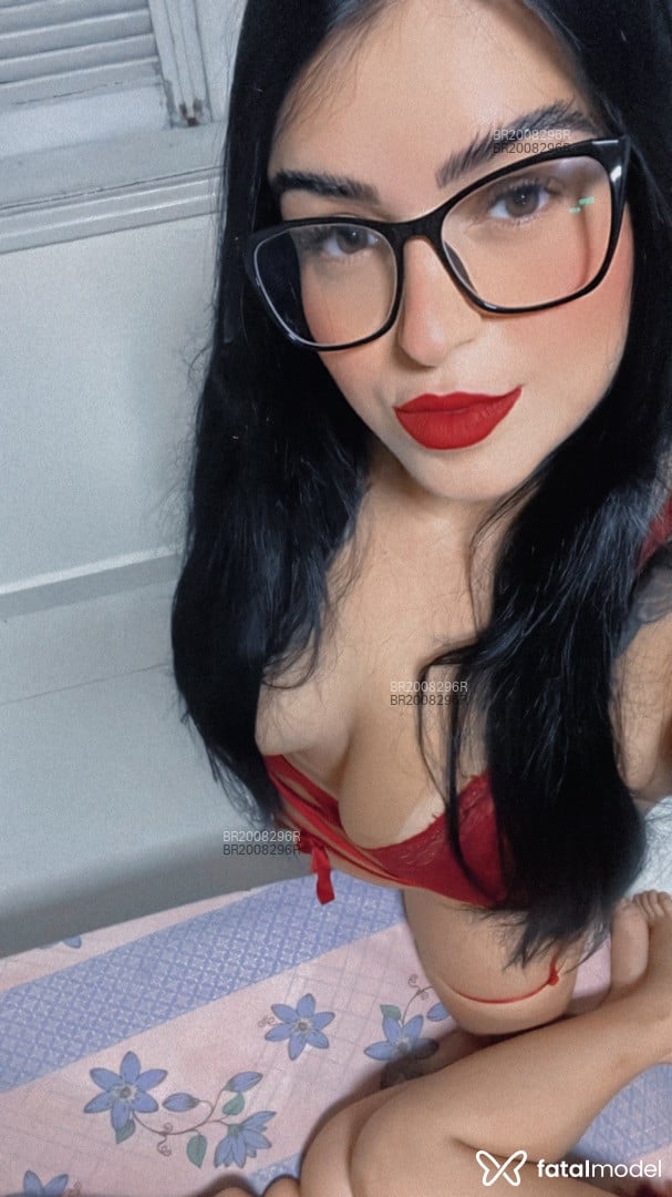Acompanhante mulher morena (o) de olhos castanhos em Santos - Bianca Nunes