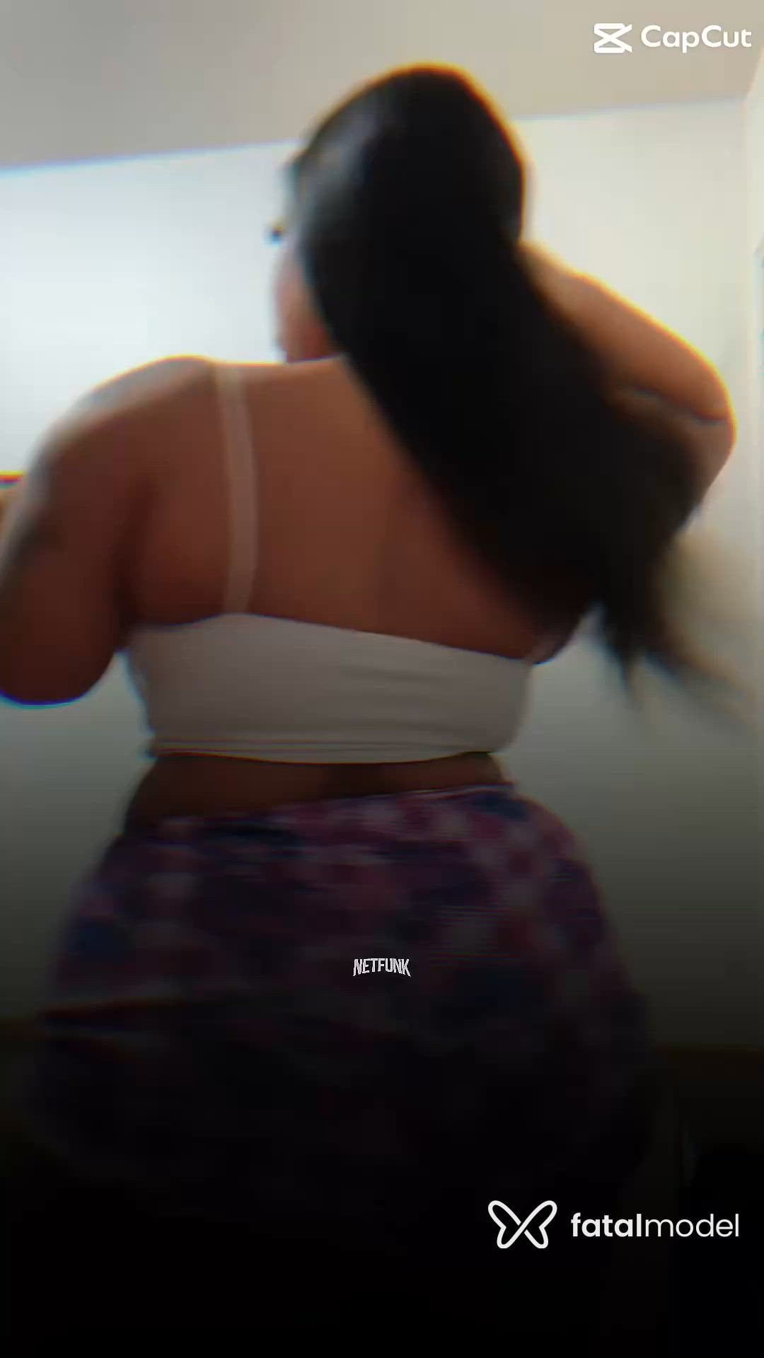 Acompanhante mulher com cabelo castanho de olhos castanhos - Nataly Dias