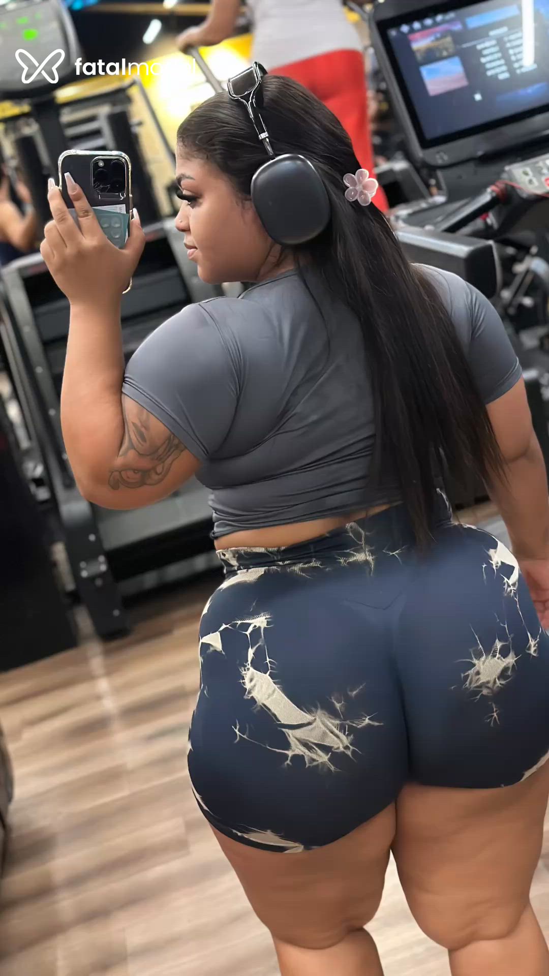 Acompanhante mulher com cabelo castanho de olhos castanhos em São Mateus Acompanhante mulher com cabelo castanho de olhos castanhos em São Mateus - Nataly Dias
