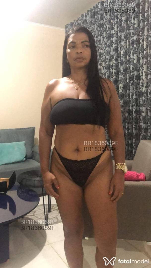 Acompanhante mulher morena (o) de olhos pretos em Arapiraca - Maria Rosa