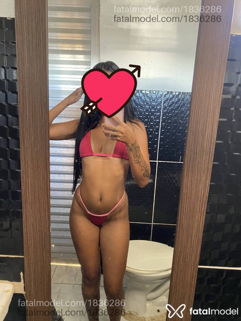Acompanhante mulher morena (o) de olhos pretos em Salvador - Júlia