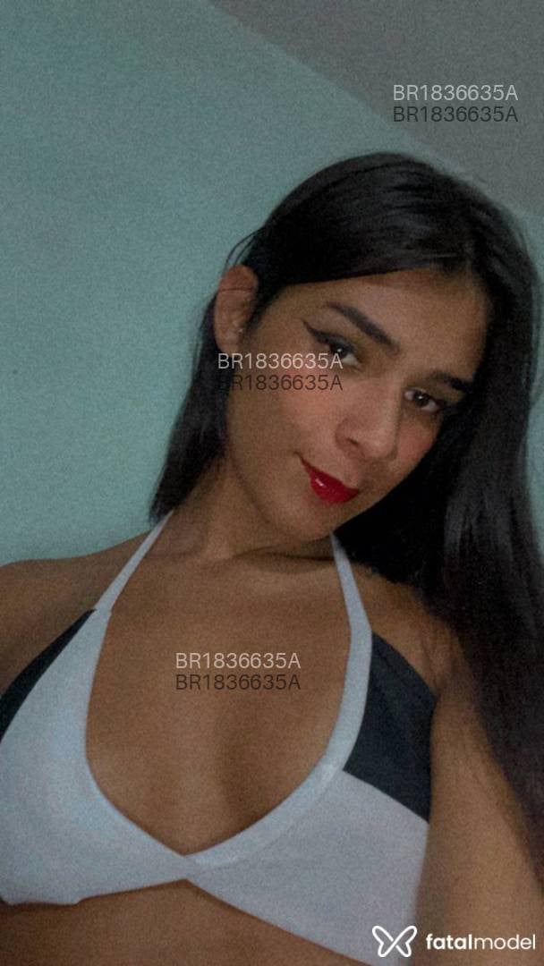 Acompanhante mulher trans morena (o) de olhos castanhos - Maryana