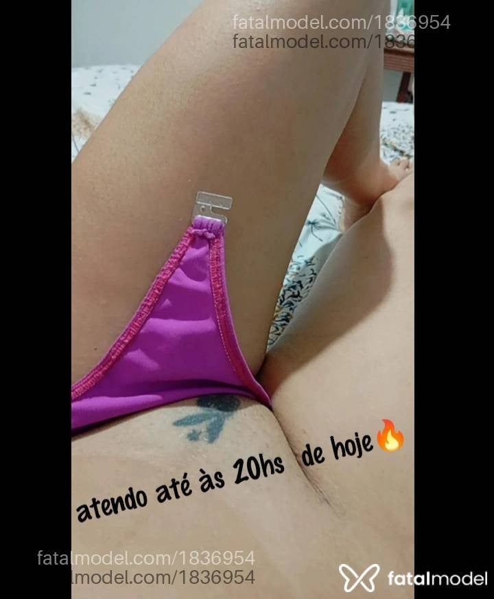 Acompanhante mulher com cabelo castanho de olhos castanhos em Navegantes - Paulista