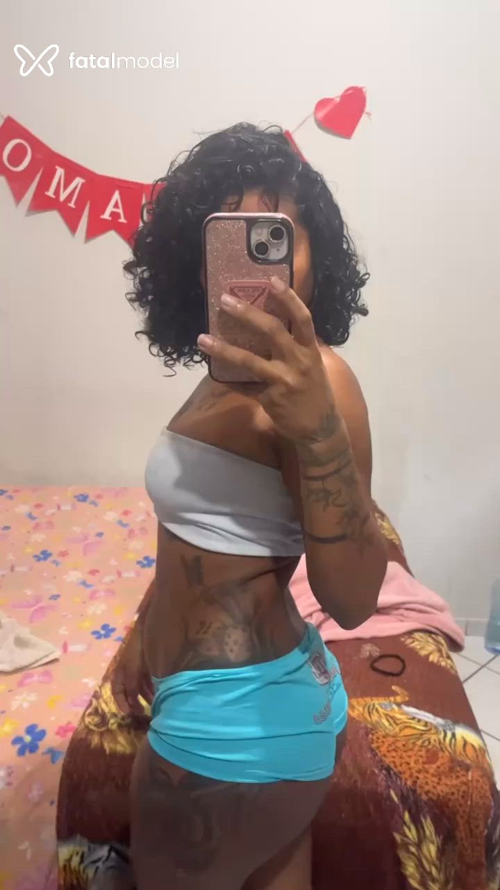 Acompanhante mulher morena (o) de olhos castanhos - Raquel Acompanhante mulher morena (o) de olhos castanhos - Raquel
