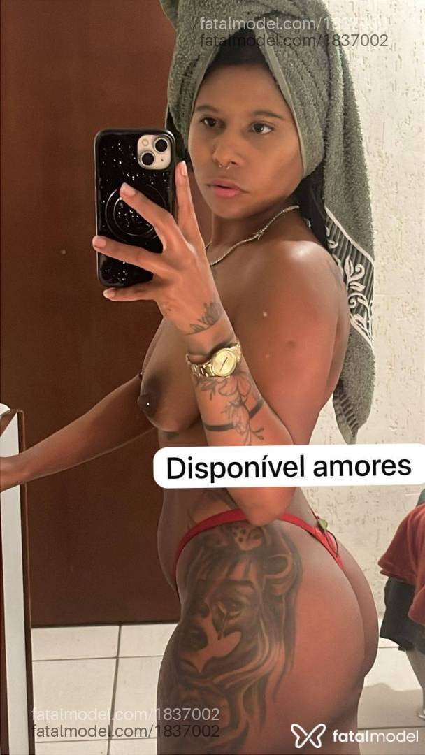 Acompanhante mulher morena (o) de olhos castanhos em São José - Raquel