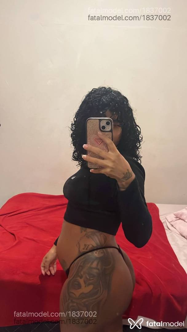 Acompanhante mulher morena (o) de olhos castanhos - Gravidinh