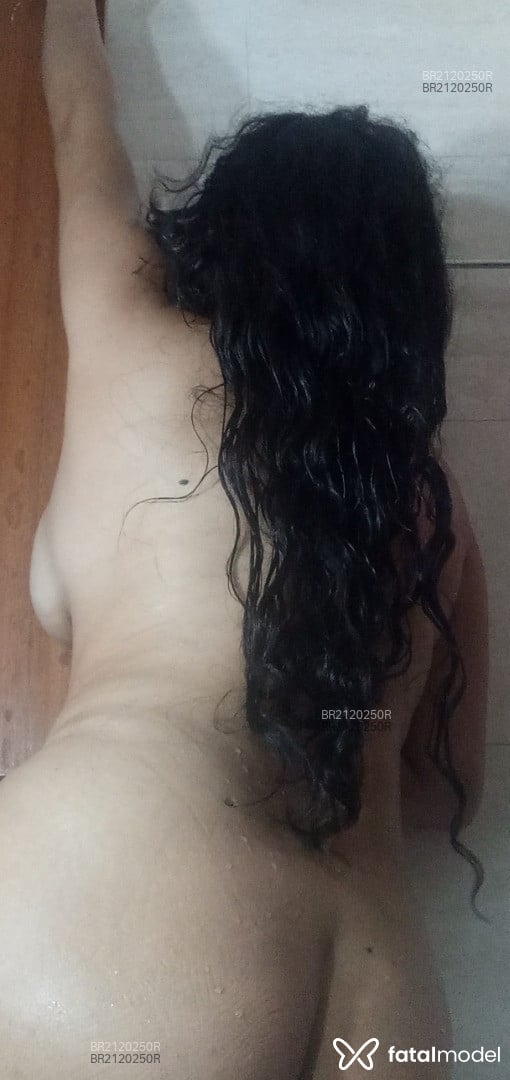Acompanhante mulher com cabelo castanho de olhos castanhos em Belo Horizonte - Lira