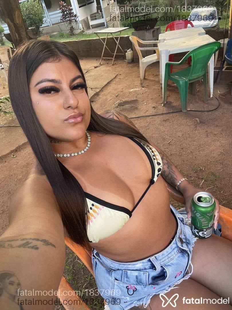 Acompanhante mulher morena (o) de olhos castanhos - Isa Moura