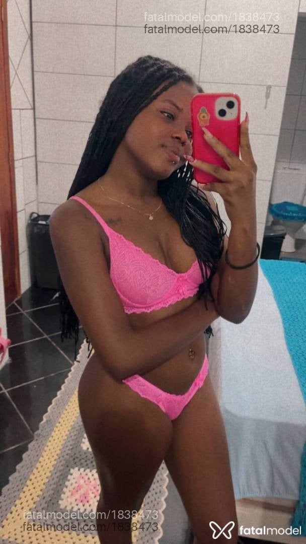 Acompanhante mulher morena (o) de olhos pretos em Itajaí - Ninha