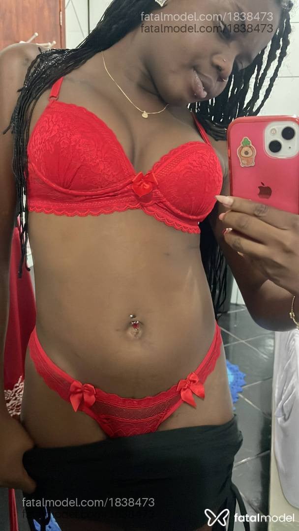 Acompanhante mulher morena (o) de olhos pretos em Itajaí - Ninha