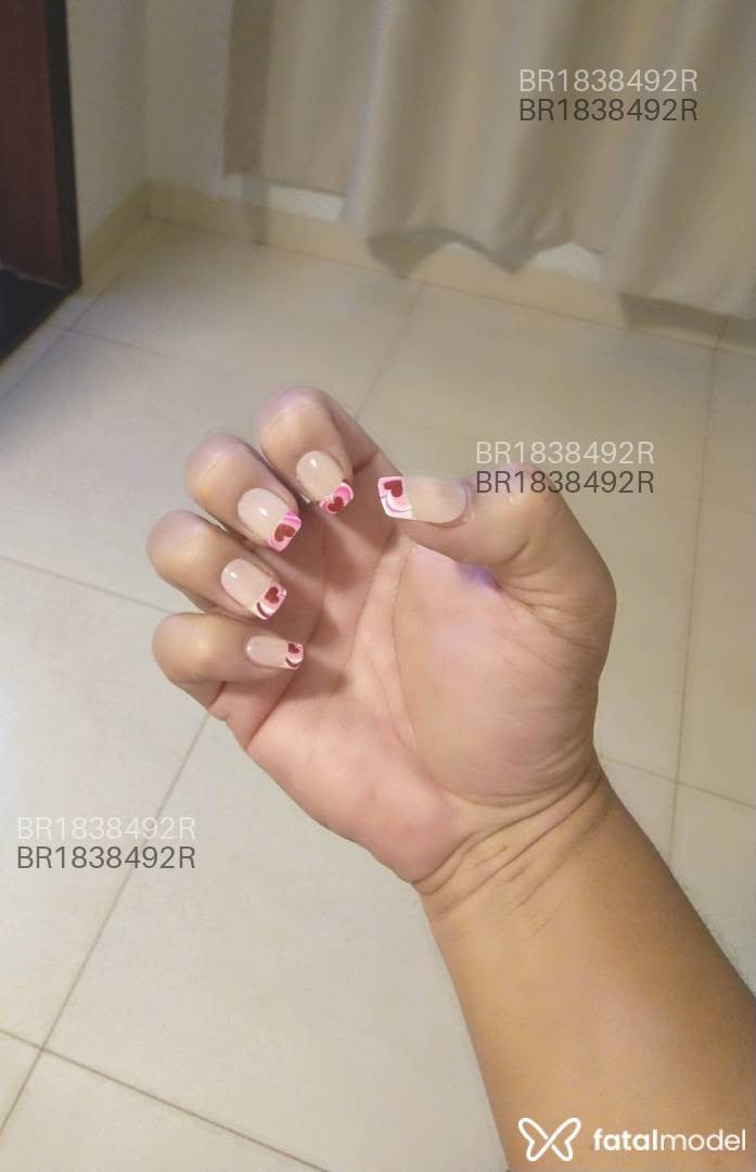Acompanhante mulher trans morena (o) de olhos castanhos em São José do Rio Preto - Milena