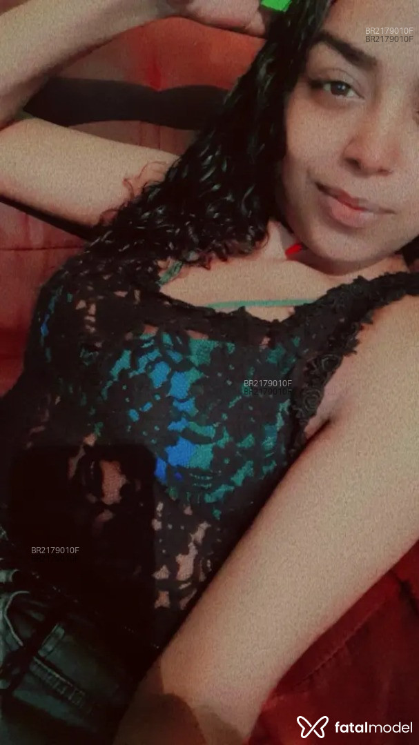 Acompanhante mulher morena (o) de olhos pretos em Virtual Acompanhante mulher morena (o) de olhos pretos em Virtual - Rose Pereira