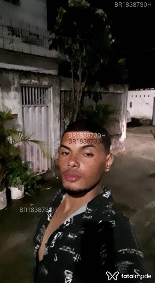 Acompanhante homem morena (o) de olhos pretos - Will silva Acompanhante homem morena (o) de olhos pretos - Will silva