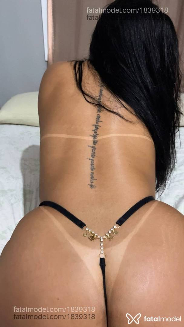 Acompanhante mulher morena (o) de olhos pretos em Blumenau Acompanhante mulher morena (o) de olhos pretos em Blumenau - Taty