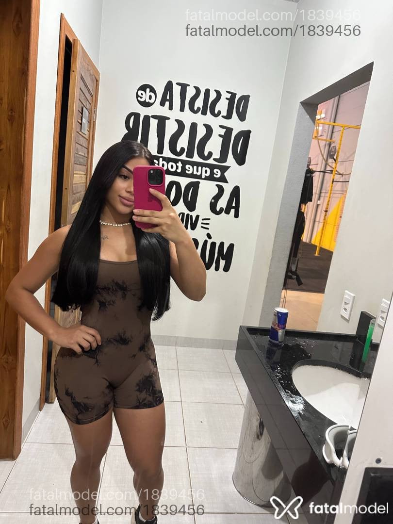 Acompanhante mulher morena (o) de olhos pretos em Aripuanã Acompanhante mulher morena (o) de olhos pretos em Aripuanã - Gaby silva