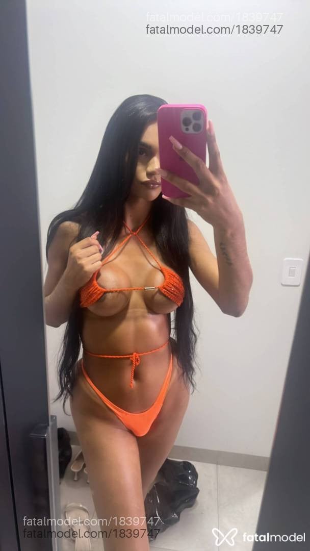 Acompanhante mulher trans morena (o) de olhos pretos em Rio do Sul - Hariane Sophiia