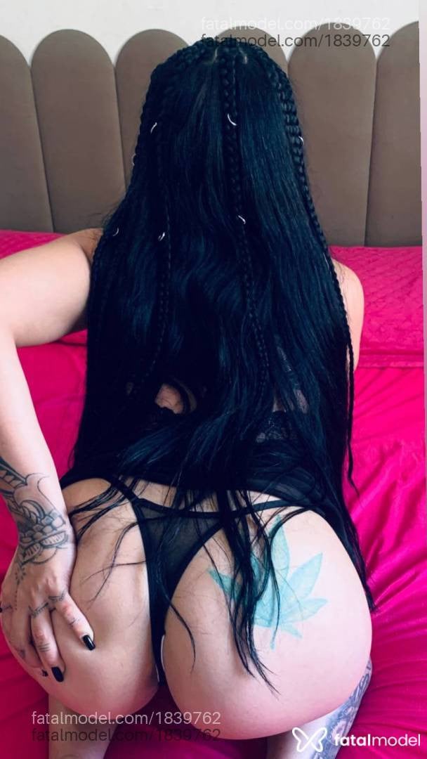 Acompanhante mulher morena (o) de olhos castanhos - Laysla