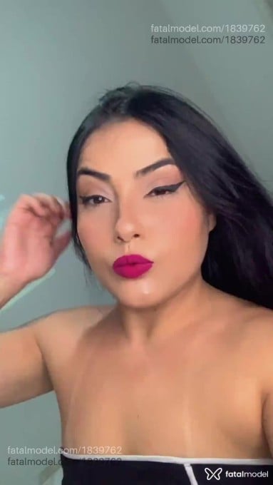 Acompanhante mulher morena (o) de olhos castanhos em Bragança Paulista Acompanhante mulher morena (o) de olhos castanhos em Bragança Paulista - Laysla